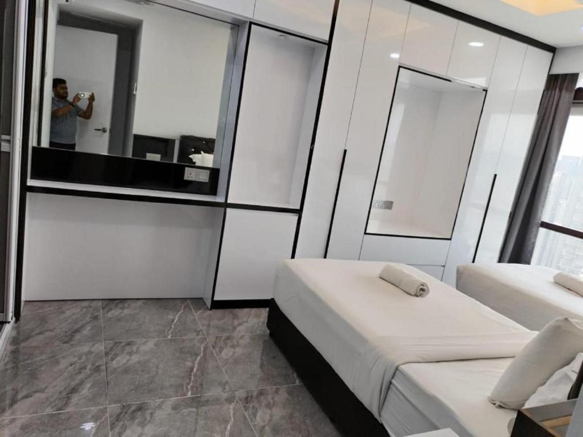 Suites At Times Square Kl Куала Лумпур Екстериор снимка