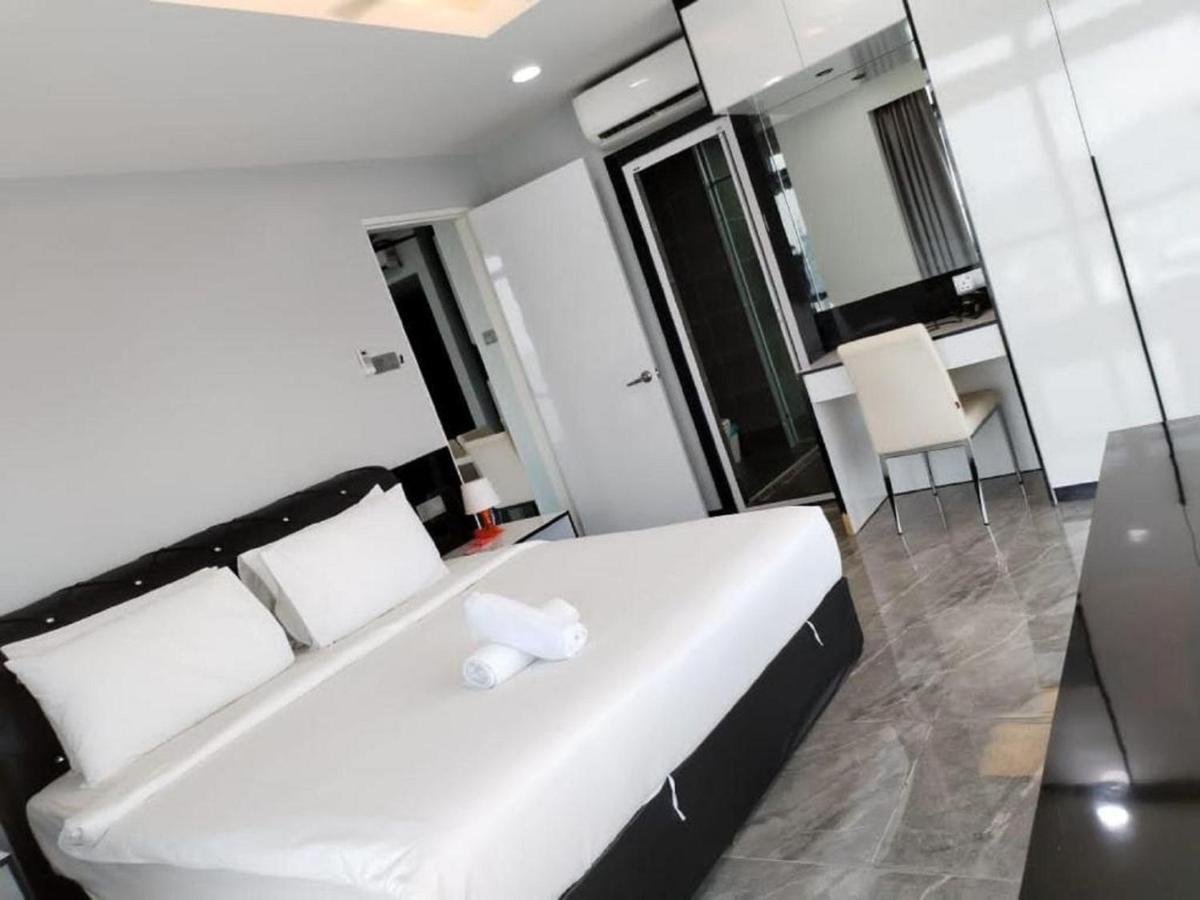 Suites At Times Square Kl Куала Лумпур Екстериор снимка